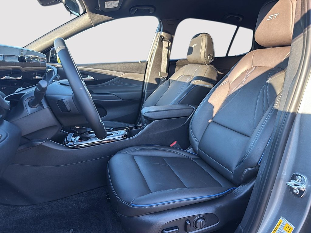 Buick Envista Sport Touring Cuir 2025 à St-Jean-Sur-Richelieu, Québec - 8 - w1024h768px