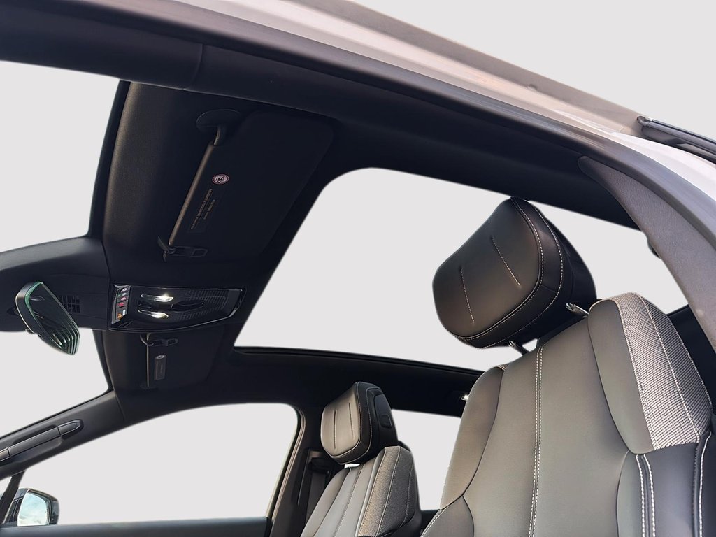 Cadillac LYRIQ TECH 2024 à St-Jean-Sur-Richelieu, Québec - 16 - w1024h768px