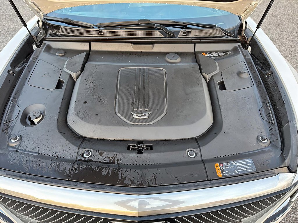 Cadillac LYRIQ TECH 2024 à St-Jean-Sur-Richelieu, Québec - 8 - w1024h768px