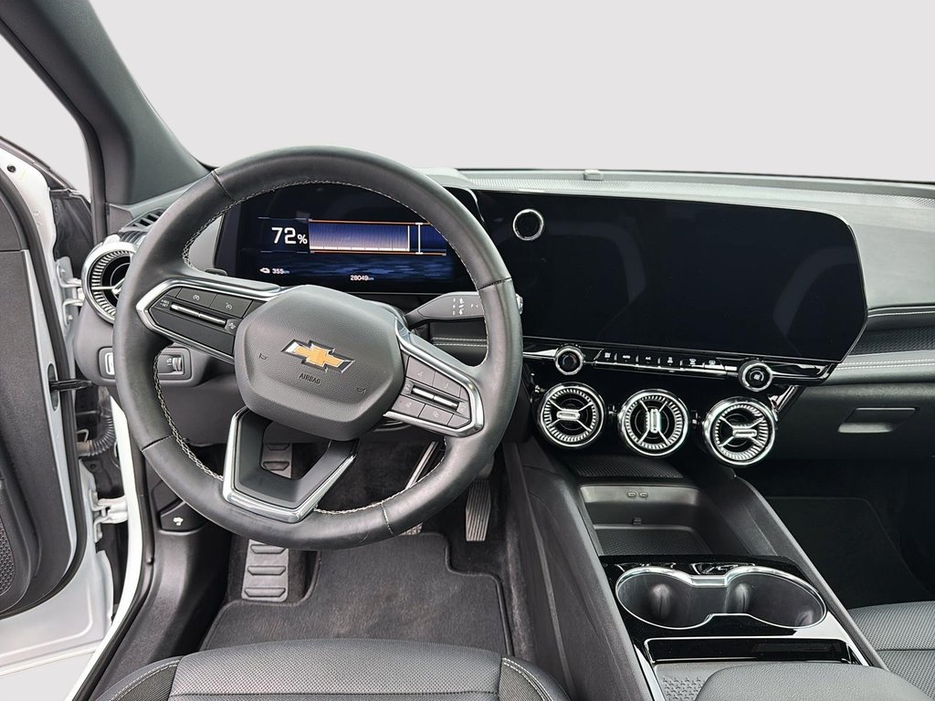 Chevrolet Blazer EV EAWD 2LT TOIT-PANORAMIQUE 2024 à St-Jean-Sur-Richelieu, Québec - 10 - w1024h768px