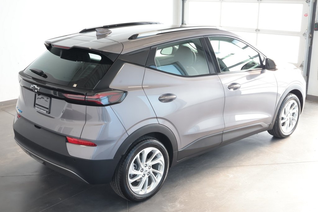Chevrolet BOLT EUV LT 2023 à Saint-Hyacinthe, Québec - 5 - w1024h768px