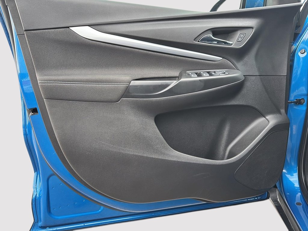 Chevrolet BOLT EUV LT 2023 à St-Jean-Sur-Richelieu, Québec - 11 - w1024h768px