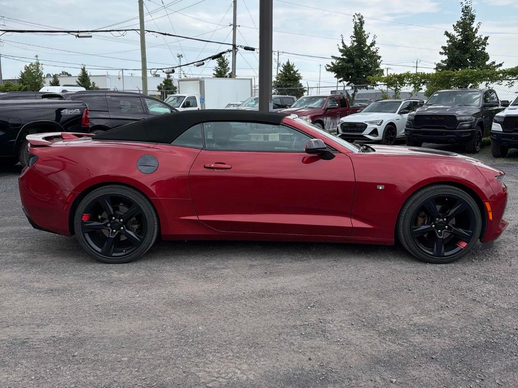 2018 Chevrolet Camaro CONVERTIBLE LT V6 in St-Jean-Sur-Richelieu, Quebec - 4 - w1024h768px