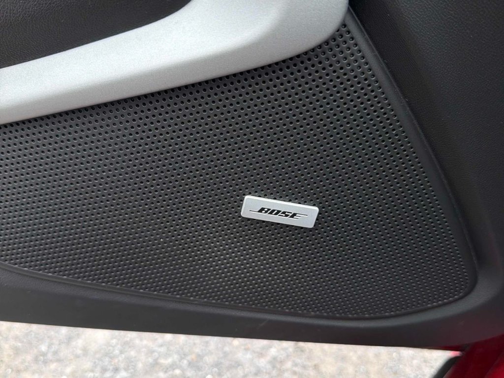 2018 Chevrolet Camaro CONVERTIBLE LT V6 in St-Jean-Sur-Richelieu, Quebec - 5 - w1024h768px