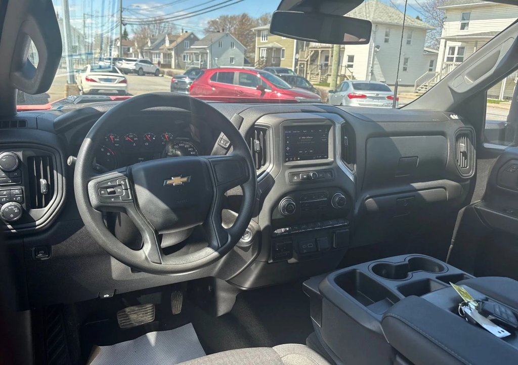 2024 Chevrolet Silverado 2500HD Custom Z71 CrewCab 6.6L V8 4X4 in St-Jean-Sur-Richelieu, Quebec - 5 - w1024h768px