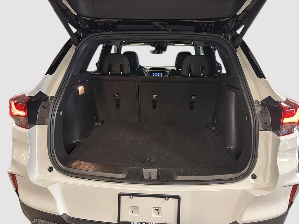 Chevrolet Trailblazer RS AWD TOIT-PANORAMIQUE 2023 à St-Jean-Sur-Richelieu, Québec - 6 - w1024h768px