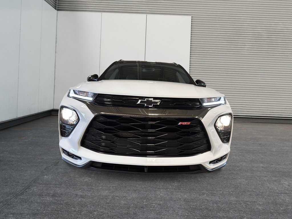 Chevrolet Trailblazer RS AWD TOIT-PANORAMIQUE 2023 à St-Jean-Sur-Richelieu, Québec - 2 - w1024h768px