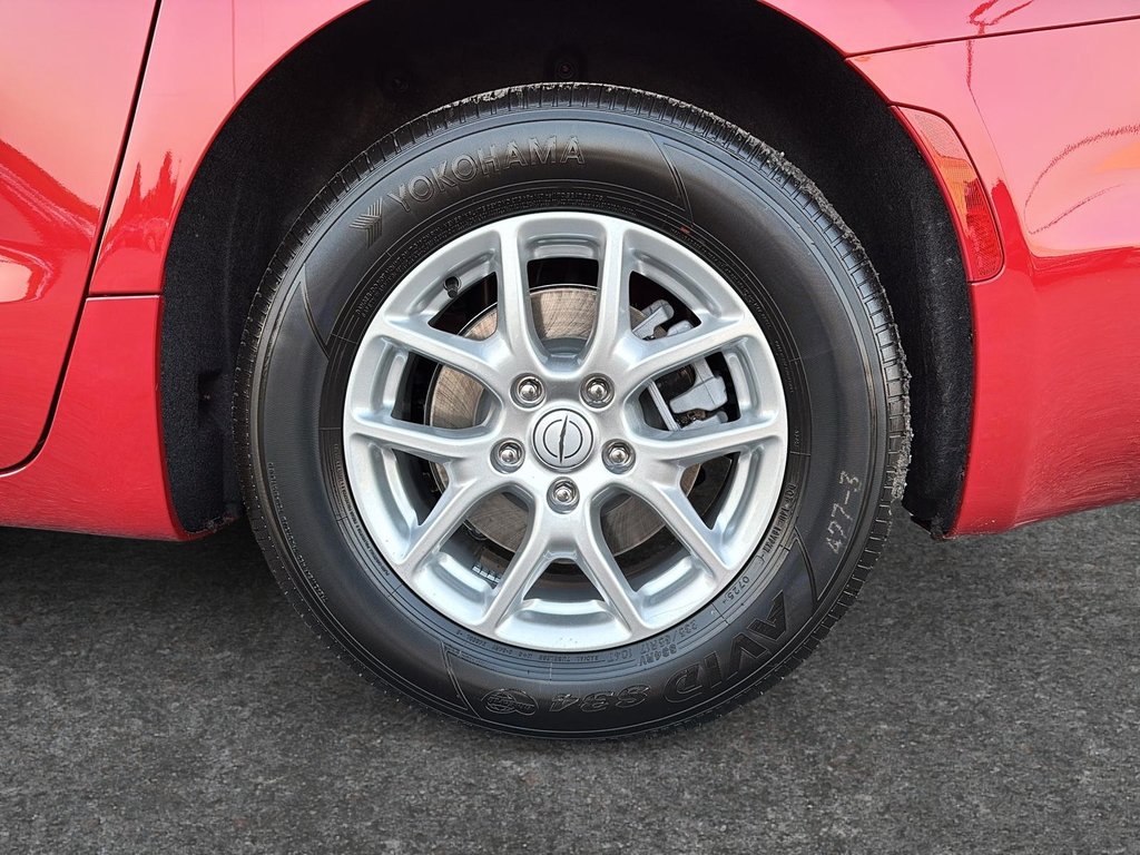 2025 Chrysler Grand Caravan SXT in St-Jean-Sur-Richelieu, Quebec - 7 - w1024h768px