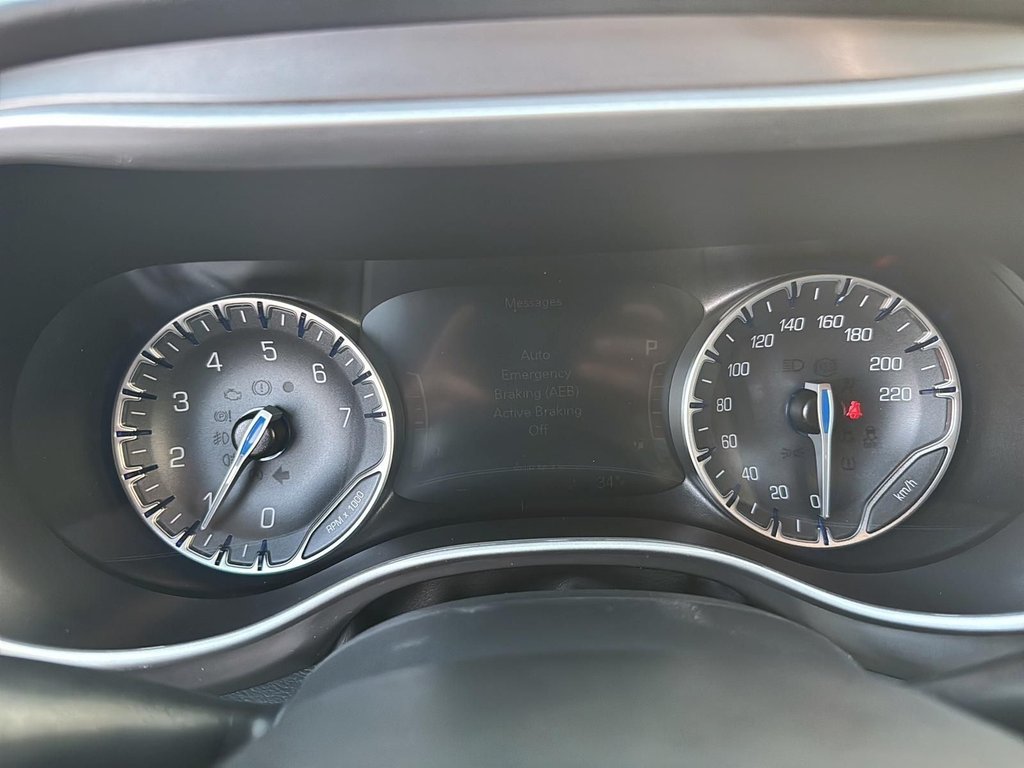 Chrysler Grand Caravan SXT 2026 à St-Jean-Sur-Richelieu, Québec - 11 - w1024h768px