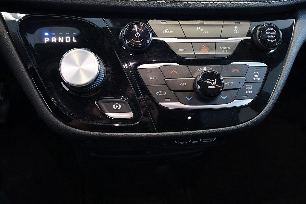 Chrysler Pacifica Hybrid Touring L Plus Ensemble S - Branchable 2022 à St-Jean-Sur-Richelieu, Québec - 18 - w1024h768px