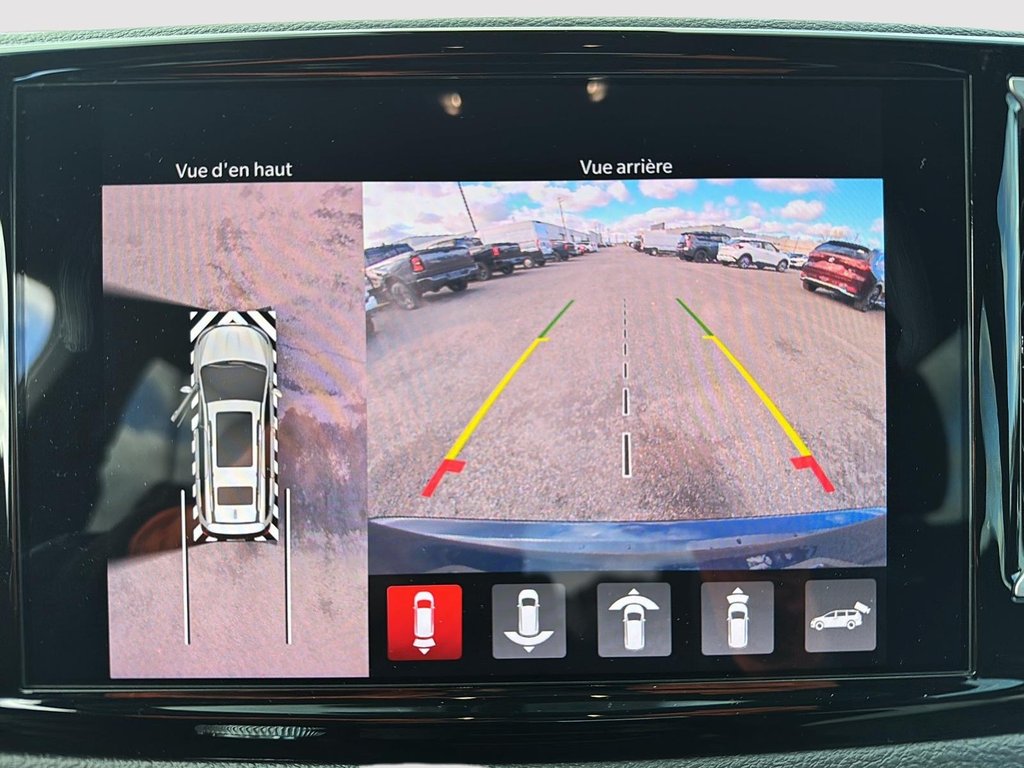 2023 Chrysler Pacifica Hybrid Touring L in St-Jean-Sur-Richelieu, Quebec - 16 - w1024h768px