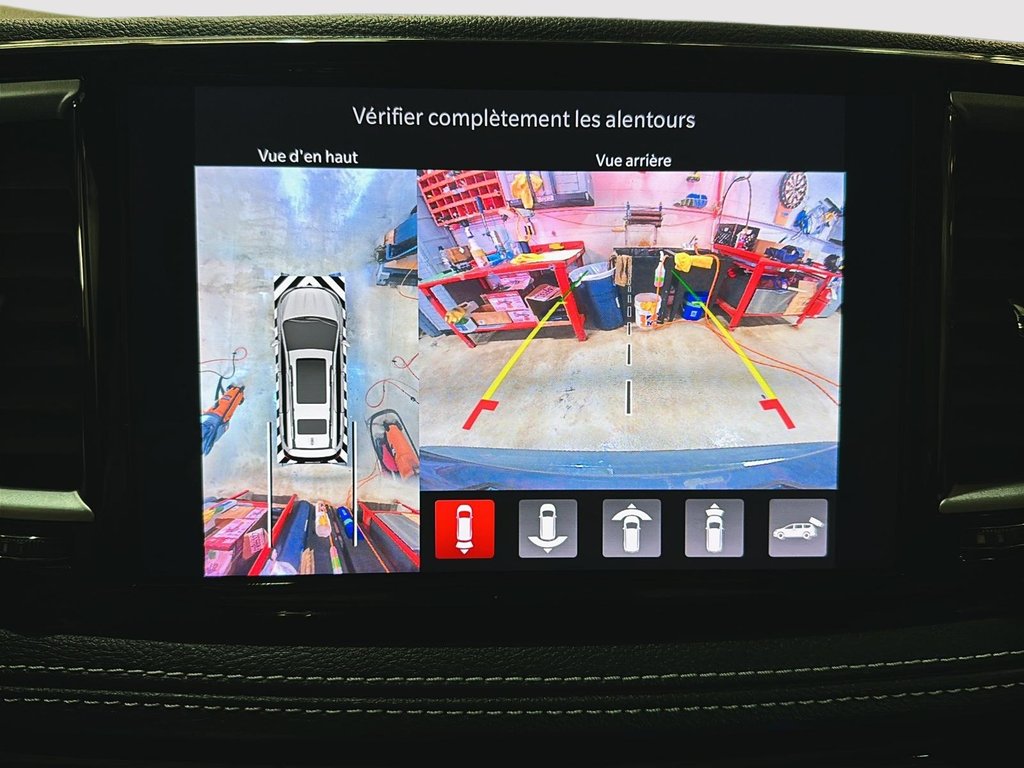 2023 Chrysler Pacifica Hybrid Touring L in St-Jean-Sur-Richelieu, Quebec - 16 - w1024h768px