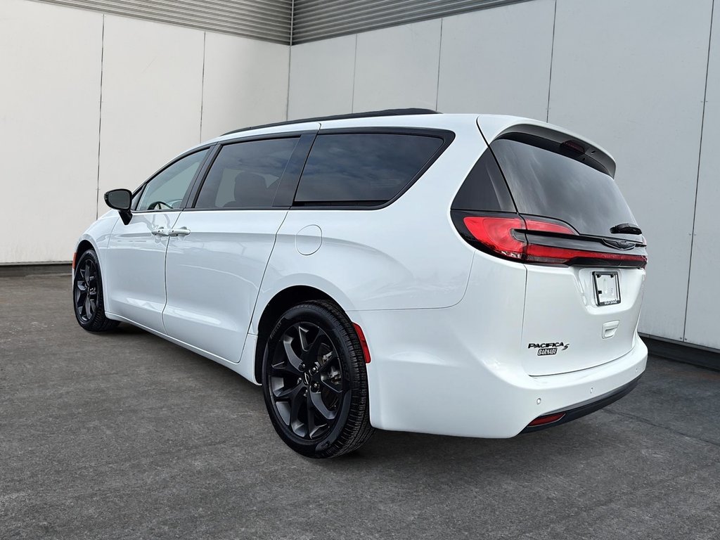 Chrysler Pacifica Touring-L Apparence S 2024-3