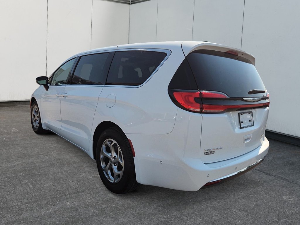 2024 Chrysler Pacifica Limited Ensemble DVD Divertissement in St-Jean-Sur-Richelieu, Quebec - 4 - w1024h768px