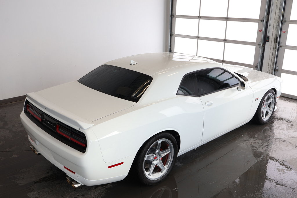 2023 Dodge Challenger R/T ENSEMBLE PLUS ET PERFORMANCE in St-Jean-Sur-Richelieu, Quebec - 7 - w1024h768px