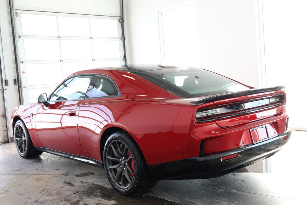 2024 Dodge CHARGER BEV SCAT PACK in St-Jean-Sur-Richelieu, Quebec - 5 - w1024h768px