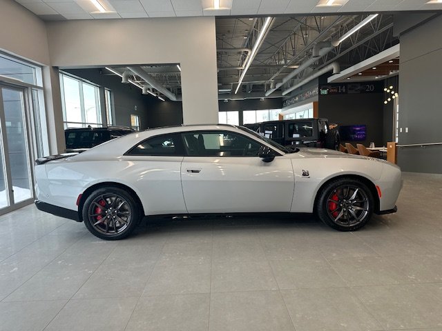 2024 Dodge CHARGER BEV SCAT PACK in St-Jean-Sur-Richelieu, Quebec - 3 - w1024h768px