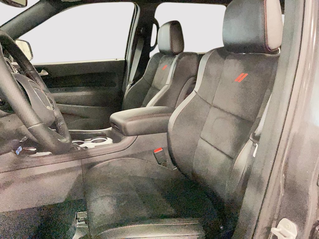 2026 Dodge Durango GT PLUS in St-Jean-Sur-Richelieu, Quebec - 8 - w1024h768px