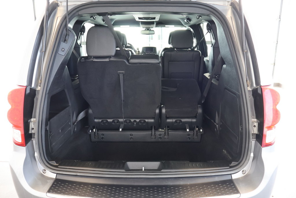 Grand Caravan SXT Premium Plus | GPS | DVD | CUIR | STOW N GO | 2020 à Sherbrooke, Québec - 7 - w1024h768px