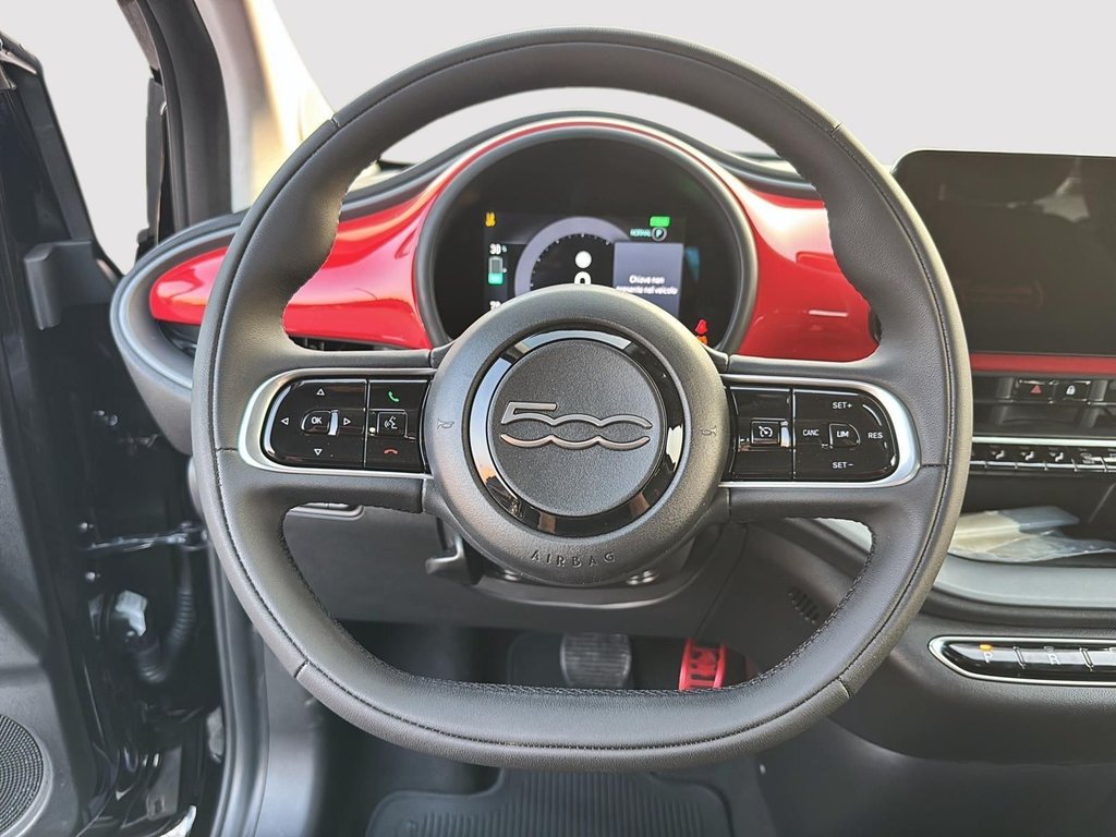 Fiat 500e RED 2025 à St-Jean-Sur-Richelieu, Québec - 10 - w1024h768px