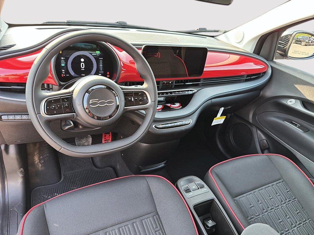 Fiat 500e RED 2025 à Sherbrooke, Québec - 8 - w1024h768px