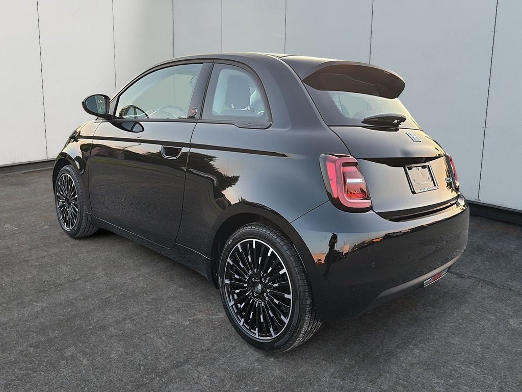 Fiat 500e RED 2025 à Sherbrooke, Québec - 4 - w1024h768px