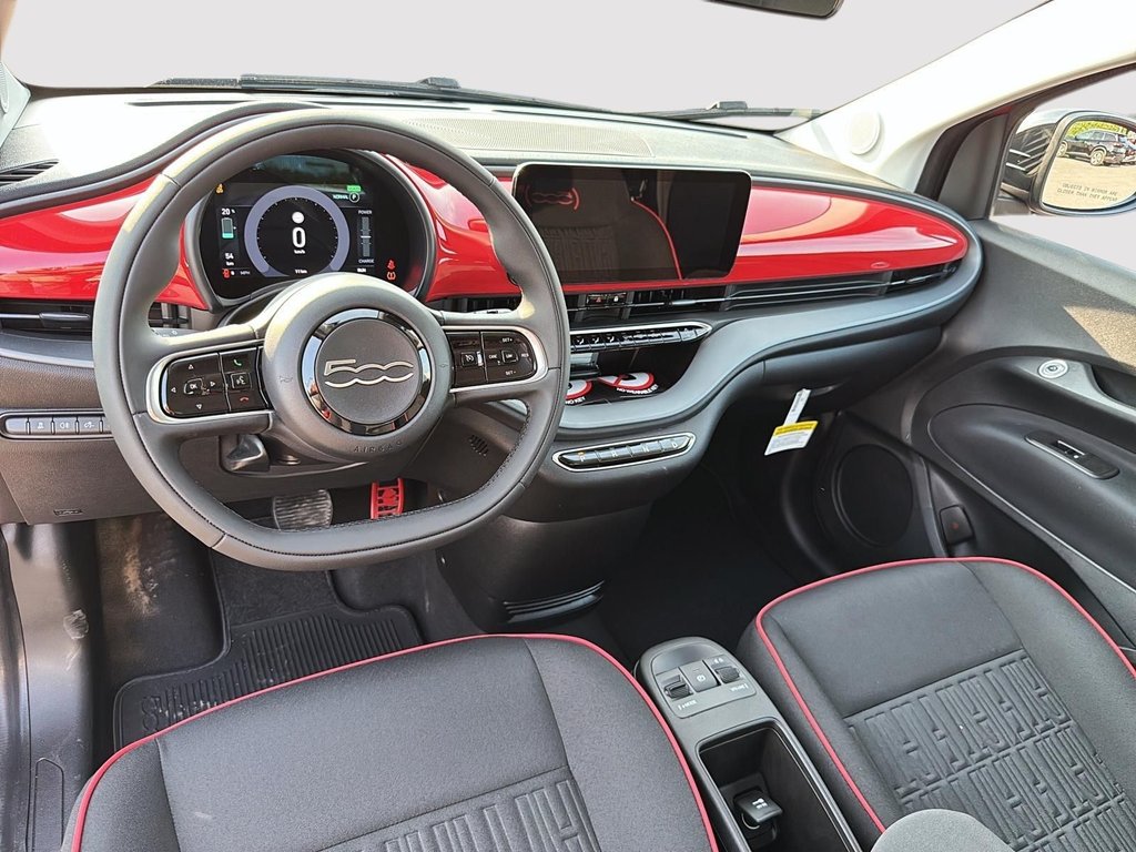 Fiat 500e RED 2025 à Sherbrooke, Québec - 8 - w1024h768px