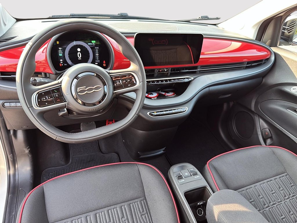 Fiat 500e RED 2025 à Sherbrooke, Québec - 8 - w1024h768px