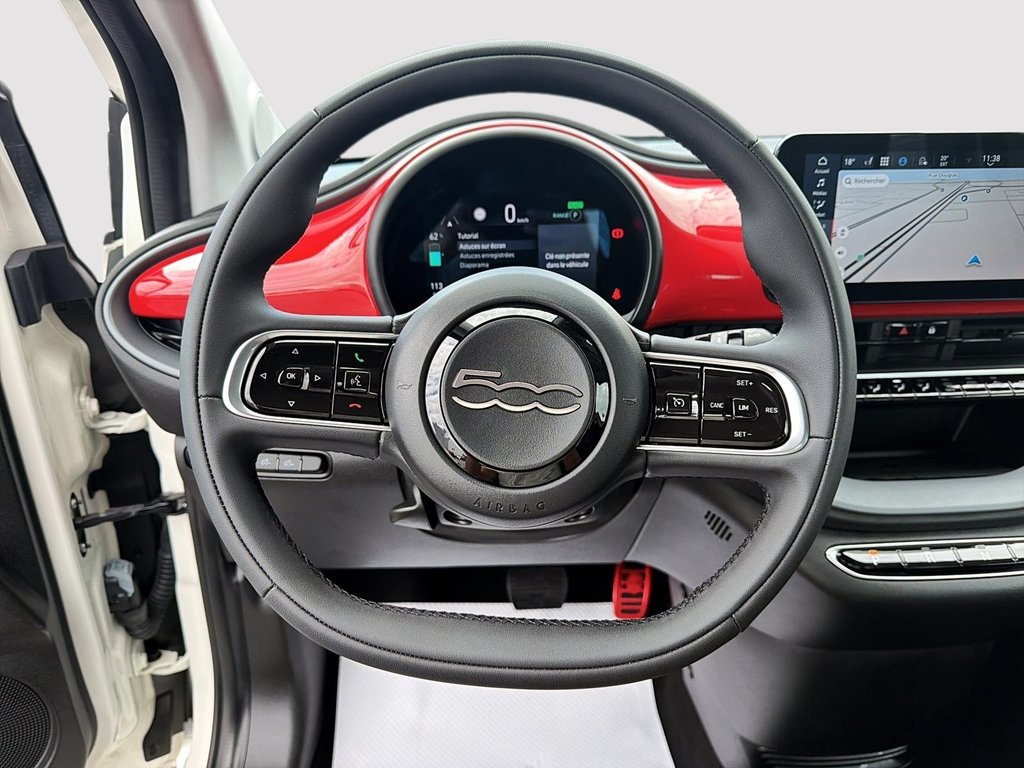Fiat 500e 100% ELECTRIQUE 2025 à St-Jean-Sur-Richelieu, Québec - 13 - w1024h768px