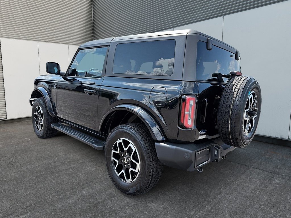 2022 Ford Bronco OuterBanks Luxe 4x4 Toit-Rigide in St-Jean-Sur-Richelieu, Quebec - 4 - w1024h768px