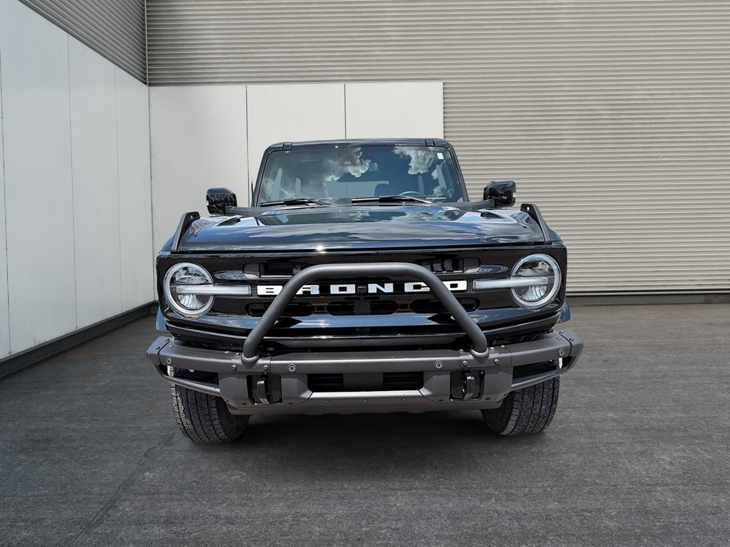 2022 Ford Bronco OuterBanks Luxe 4x4 Toit-Rigide in St-Jean-Sur-Richelieu, Quebec - 2 - w1024h768px