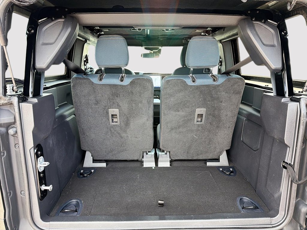 2022 Ford Bronco OuterBanks Luxe 4x4 Toit-Rigide in St-Jean-Sur-Richelieu, Quebec - 6 - w1024h768px