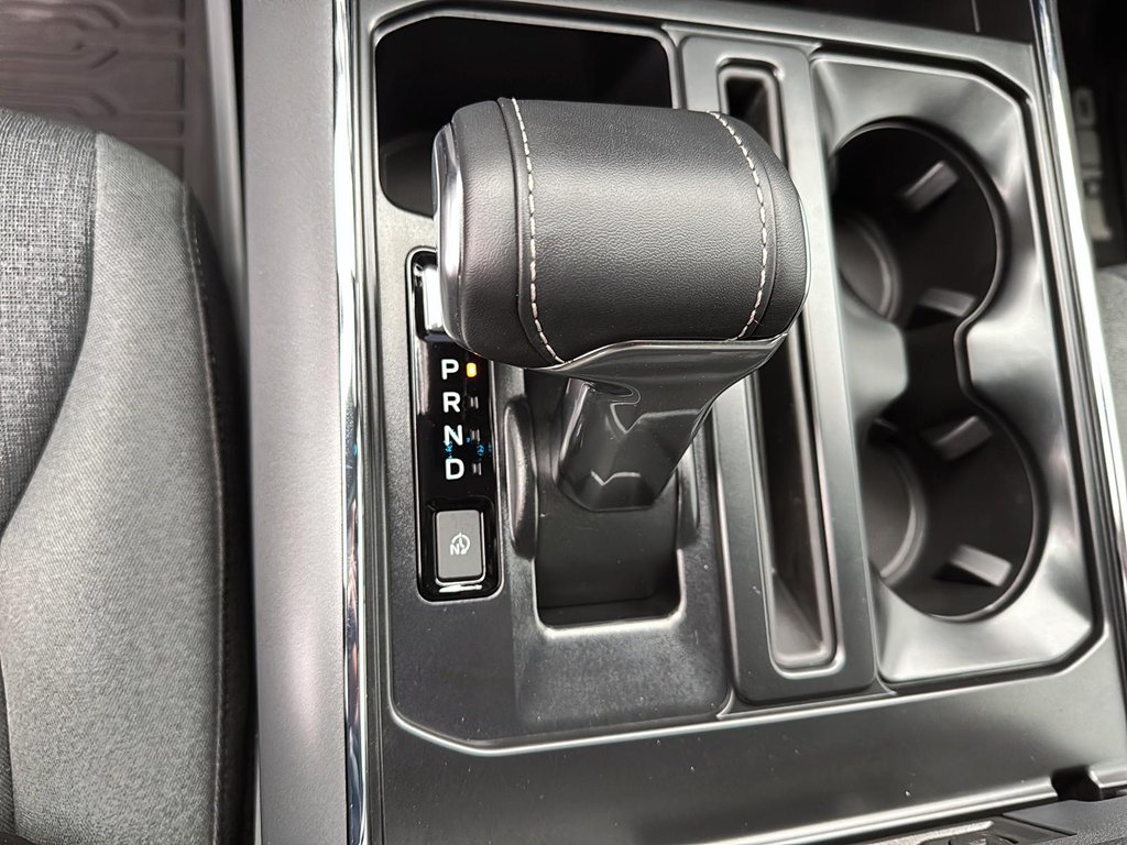 Ford F-150 Lightning XLT SuperCrew 4x4 Navigation 2025 à St-Jean-Sur-Richelieu, Québec - 15 - w1024h768px