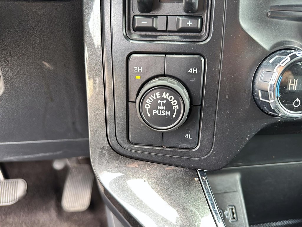 Ford F-150 XLT SUPERCREW | FX4 2021 à St-Jean-Sur-Richelieu, Québec - 16 - w1024h768px