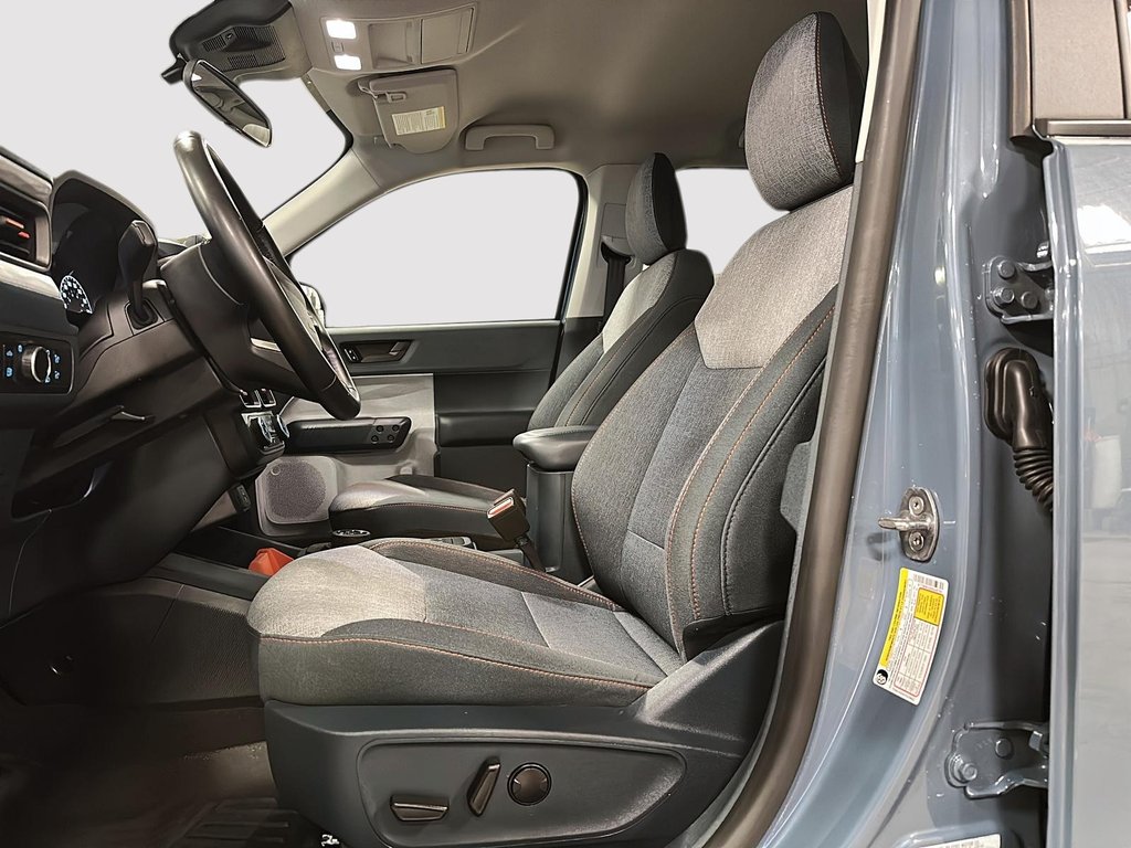 2024 Ford Maverick XLT in St-Jean-Sur-Richelieu, Quebec - 9 - w1024h768px