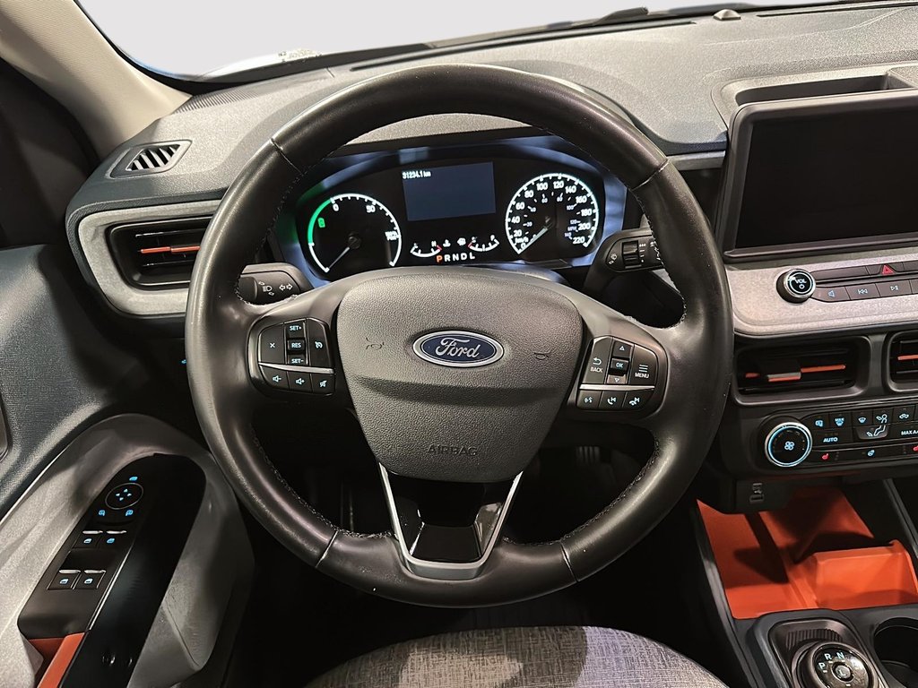 2024 Ford Maverick XLT in St-Jean-Sur-Richelieu, Quebec - 12 - w1024h768px