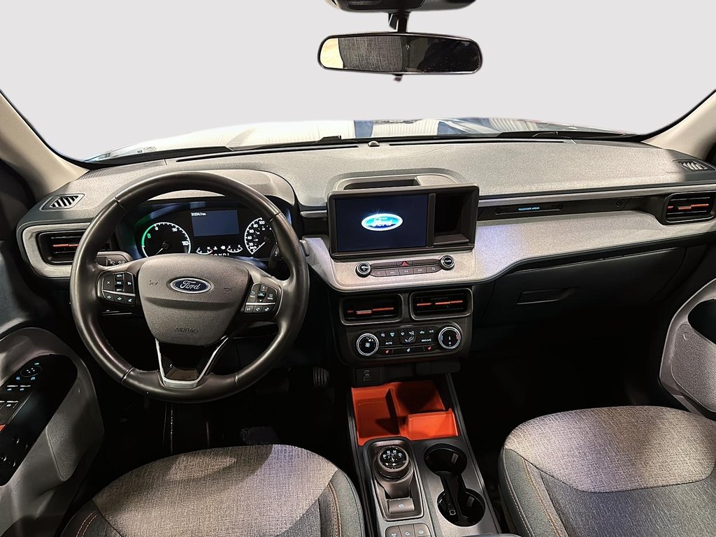 2024 Ford Maverick XLT in St-Jean-Sur-Richelieu, Quebec - 10 - w1024h768px