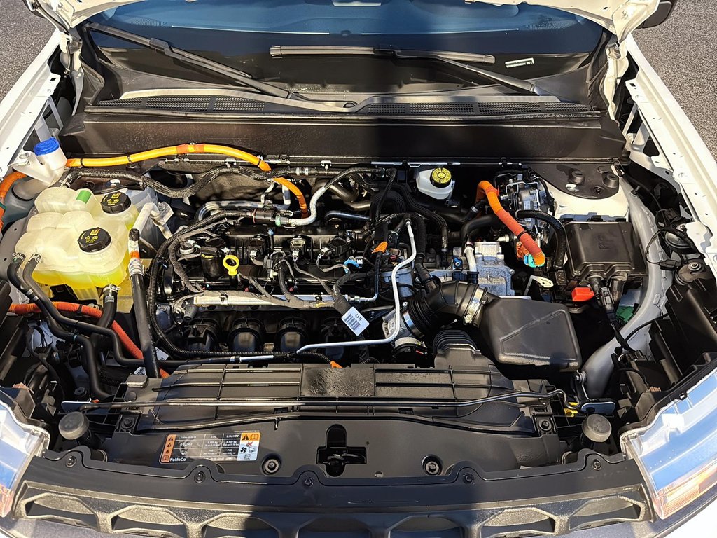 2024 Ford Maverick XLT  LUXE HYBRIDE SUPERCREW in St-Jean-Sur-Richelieu, Quebec - 8 - w1024h768px