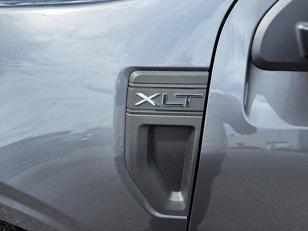 2024 Ford Maverick XLT AWD SUPERCREW in St-Jean-Sur-Richelieu, Quebec - 6 - w1024h768px