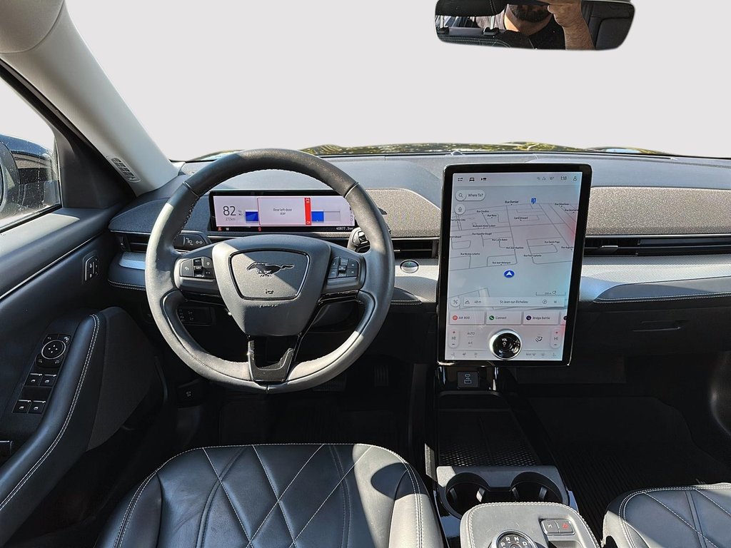 2021 Ford Mustang Mach-E Select AWD in St-Jean-Sur-Richelieu, Quebec - 14 - w1024h768px