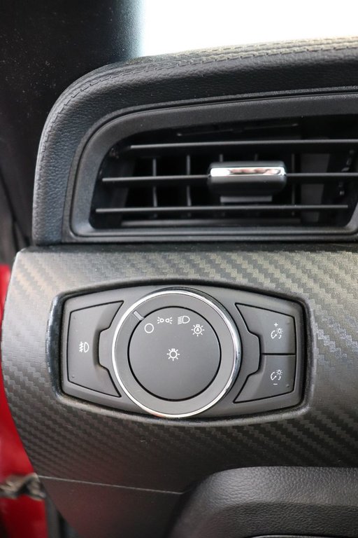 Ford Mustang V6 CONVERTIBLE | AUTOMATIQUE| 2017 à St-Jean-Sur-Richelieu, Québec - 12 - w1024h768px