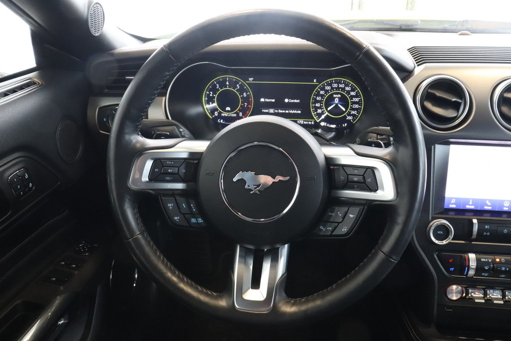 2021  Mustang Convertible Premium - Cuir - Navigation in St-Jean-Sur-Richelieu, Quebec - 18 - w1024h768px