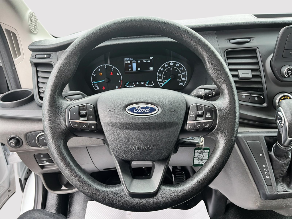 Ford Transit Cargo Van HIGH ROOF 2500 AWD 2025 à St-Jean-Sur-Richelieu, Québec - 11 - w1024h768px