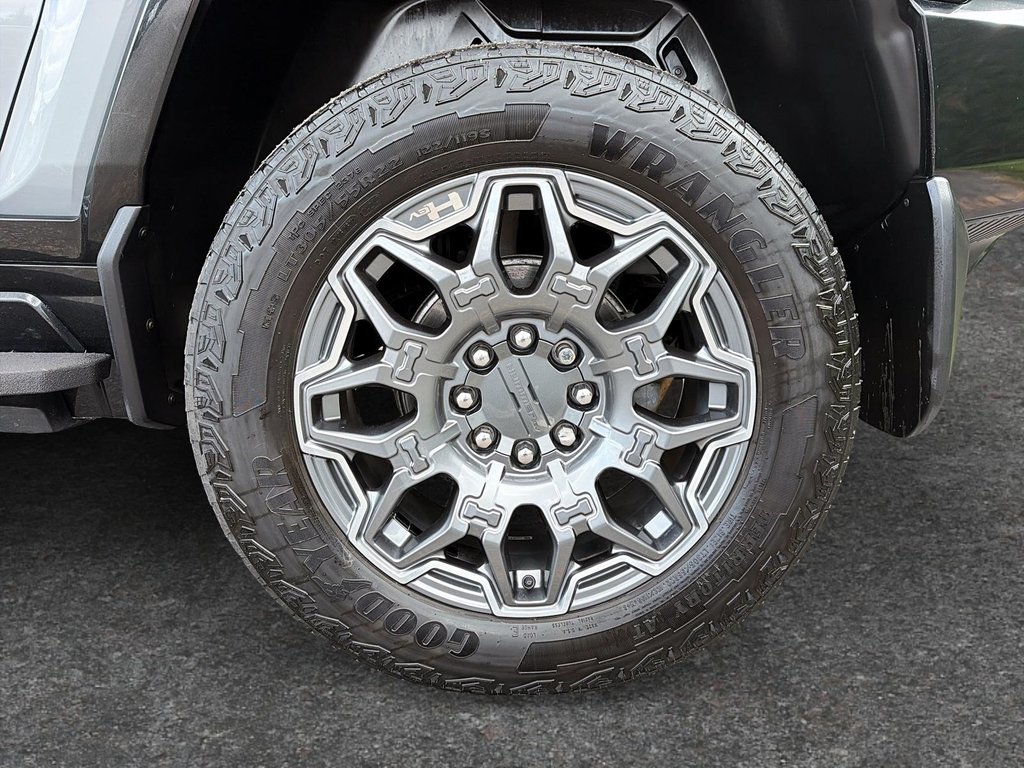 2024 GMC HUMMER EV SUV 3X e4WD in St-Jean-Sur-Richelieu, Quebec - 7 - w1024h768px