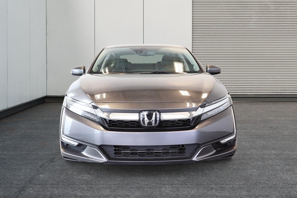 Honda Clarity Plug-In Hybrid Touring Cuir Navigation 2021 à St-Jean-Sur-Richelieu, Québec - 3 - w1024h768px