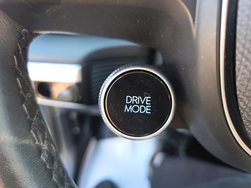 2022 Hyundai IONIQ 5 Preferred LongRange AWD in St-Jean-Sur-Richelieu, Quebec - 16 - w1024h768px