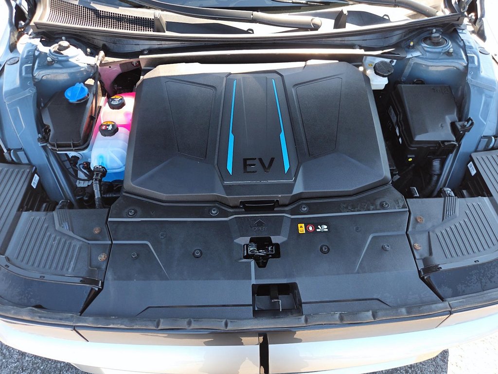 2022 Hyundai IONIQ 5 Preferred LongRange AWD in St-Jean-Sur-Richelieu, Quebec - 8 - w1024h768px