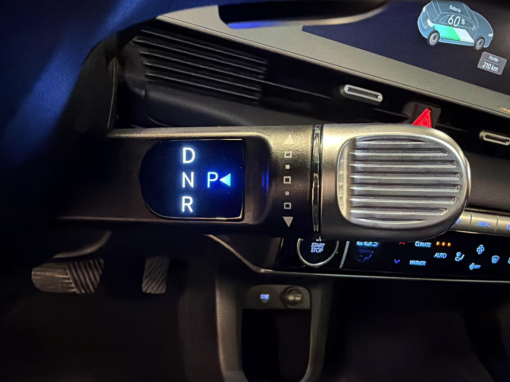 2024 Hyundai IONIQ 5 Preferred ULTIMATE PACKAGE AWD in St-Jean-Sur-Richelieu, Quebec - 16 - w1024h768px
