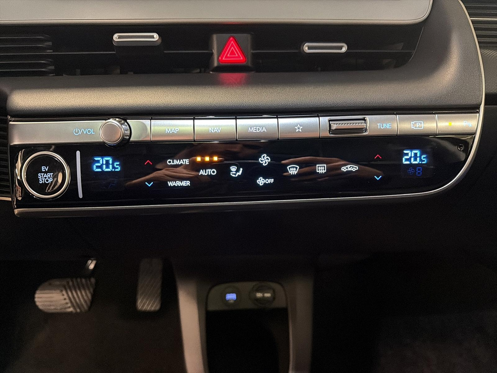 2024 Hyundai IONIQ 5 Preferred ULTIMATE PACKAGE AWD in St-Jean-Sur-Richelieu, Quebec - 15 - w1024h768px