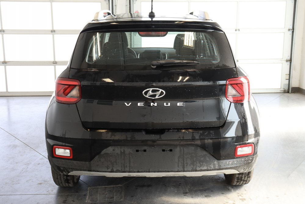 Hyundai Venue Preferred Automatique 2023 à St-Jean-Sur-Richelieu, Québec - 6 - w1024h768px